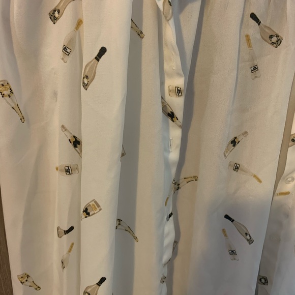 blouse - Picture 2 of 3